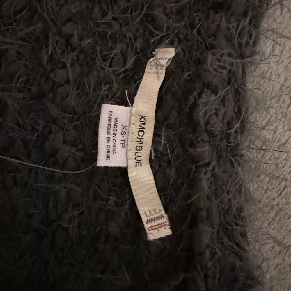 Urban Outfitters Fuzzy Tie-Front Cardigan – XS - Picture 5 of 6